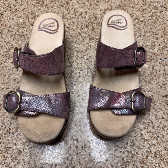 Dansko Sophie Metallic Purple Sandals - Picture 7 of 13